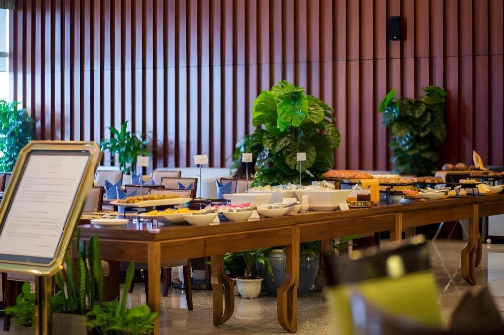 Calidas Landmark72 Royal Residence Hanoi Luaran gambar